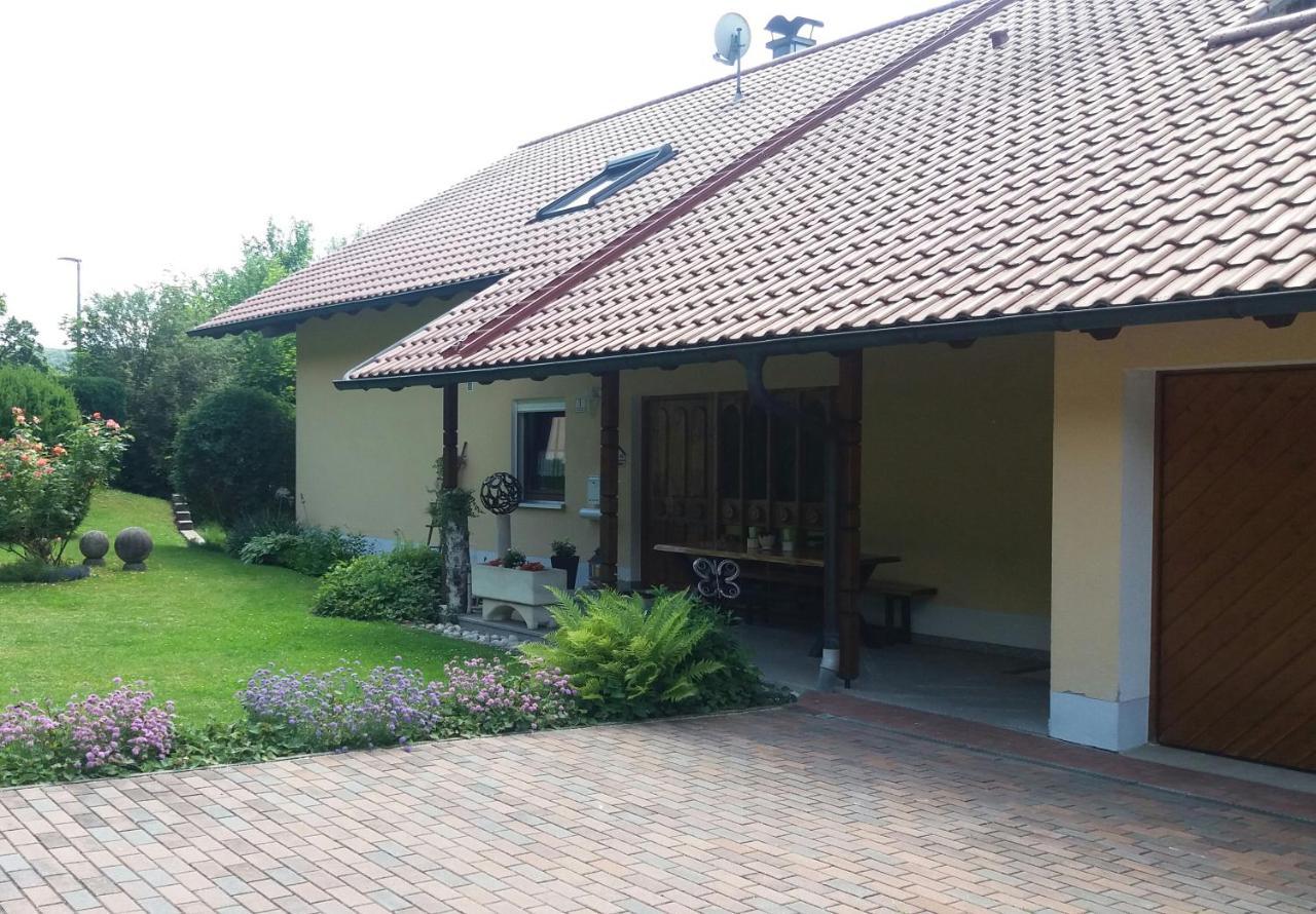 Renates Ferienhaus Riedenburg Buitenkant foto